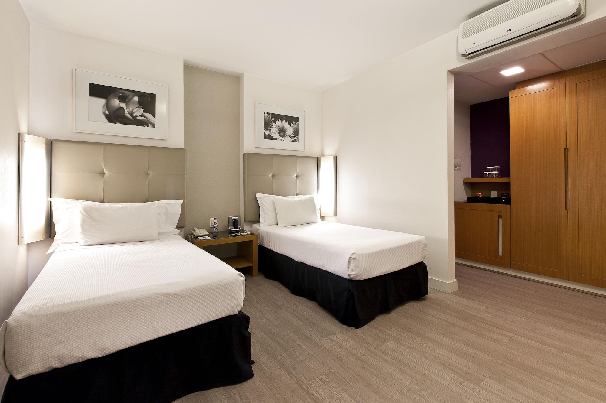 H2 Platinum Lourdes Hotel เบโลโอรีซอนชี ภายนอก รูปภาพ