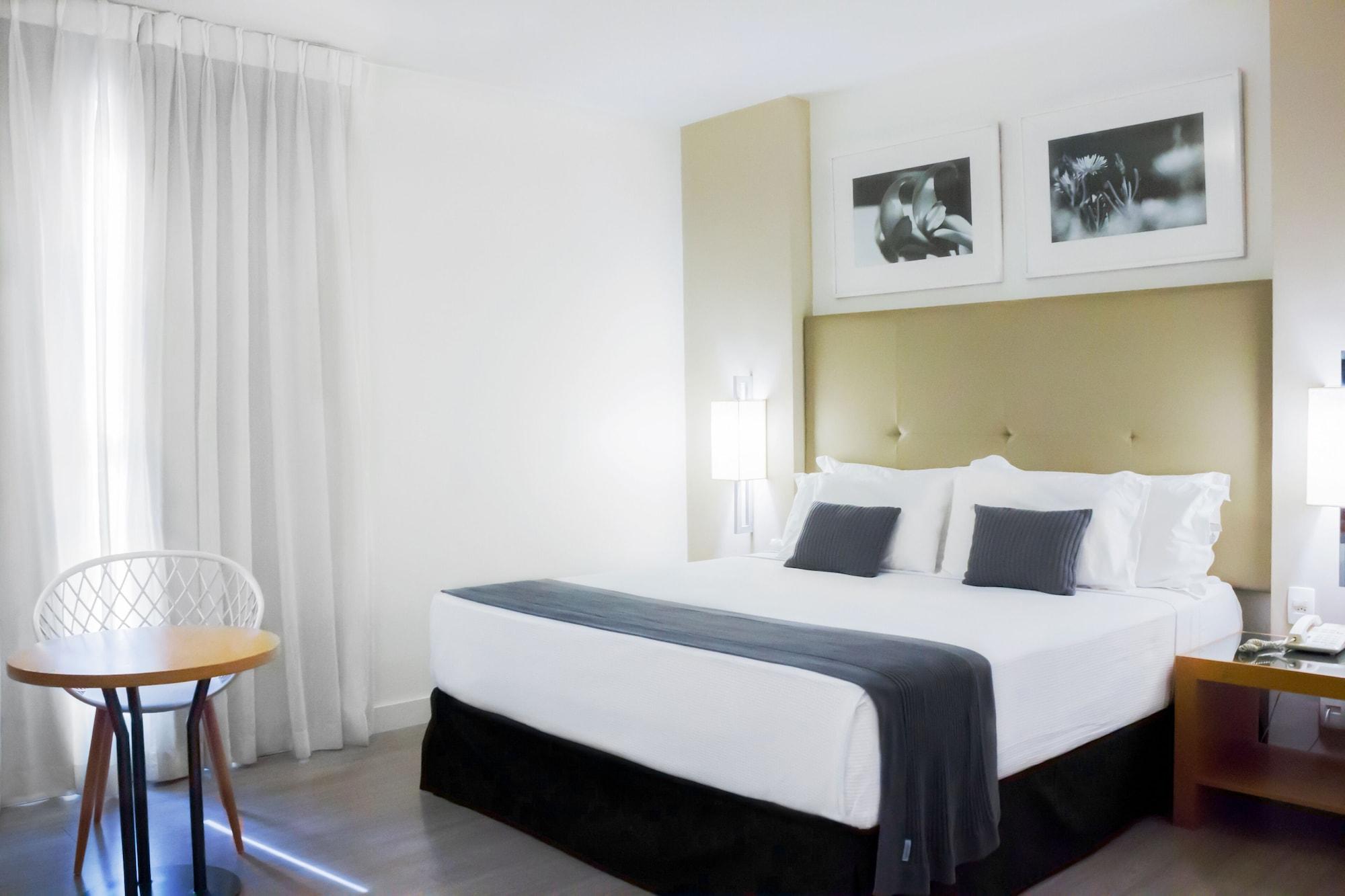 H2 Platinum Lourdes Hotel เบโลโอรีซอนชี ภายนอก รูปภาพ